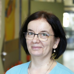 dr. Szabó Andrea portré