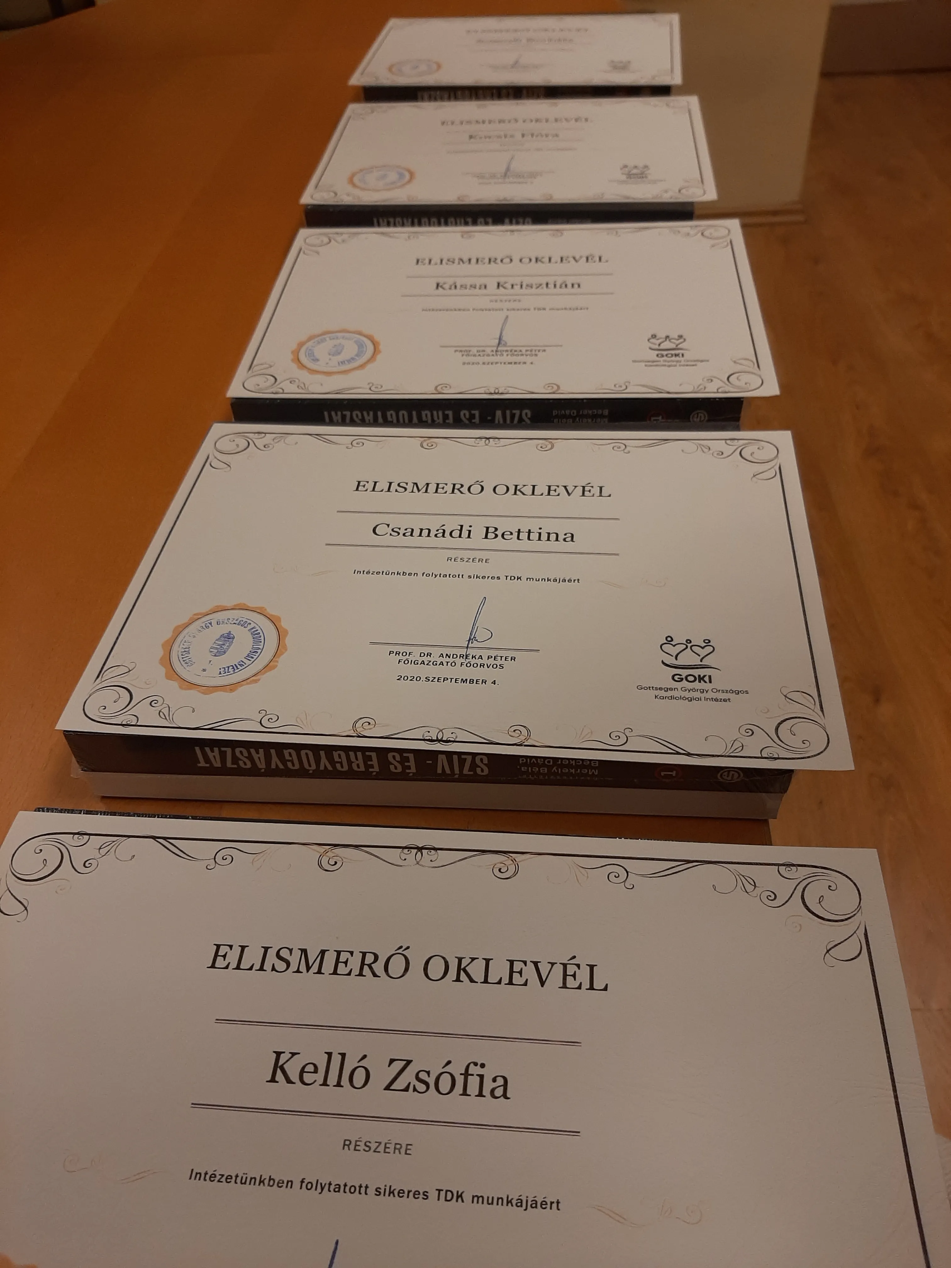 Elismerő oklevél TDK halgatóknak